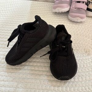 NOT AVAILABLE Kids Black Sneakers